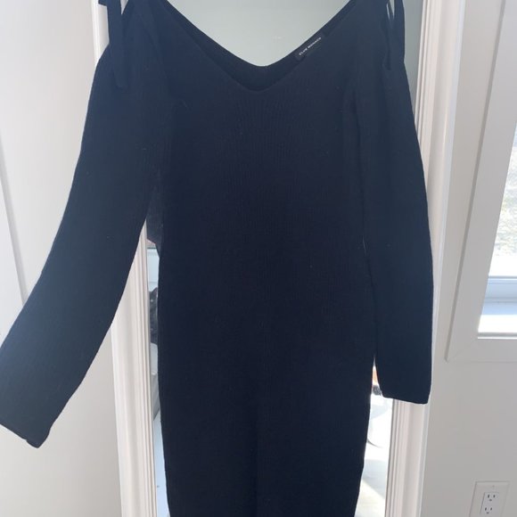 Club Monaco long-sleeve dress - Bows on shoulders - Picture 2 of 4